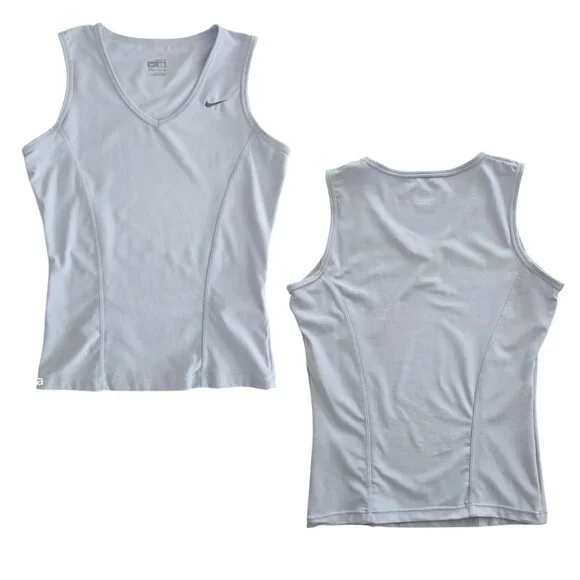 Nike Women's Dri-Fit V-Neck Sleeveless Tank Top | EUC | XS | Light Blue - Picture 5 of 11